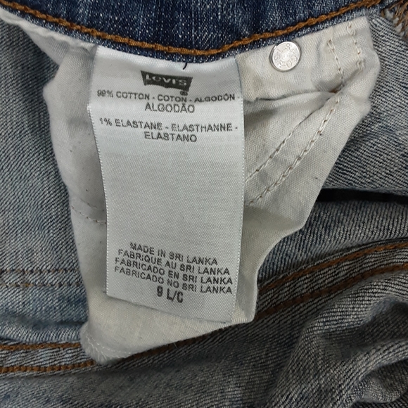 Levi's - Picture 9 of 9